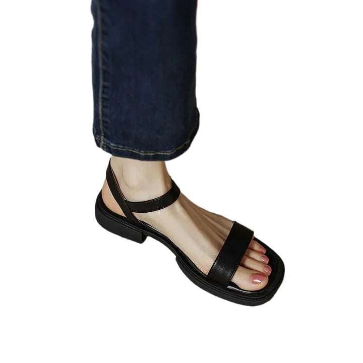 Damen Flache Ledersandalen In Braun