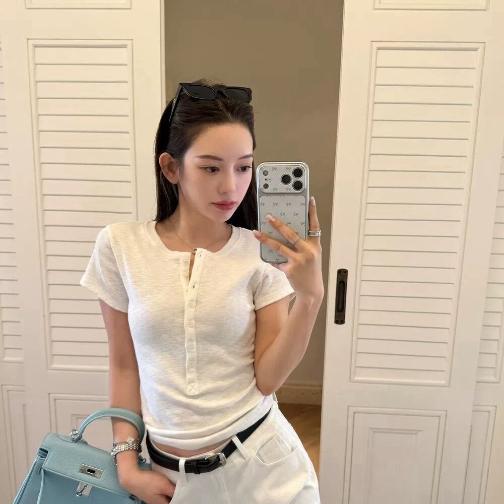 Damen Kurzarm T-Shirt Mit Knopfleiste – Lässiges Slim Fit Oberteil