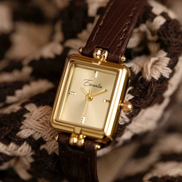 Damen Armbanduhr Mit Goldenem Zifferblatt – Lederarmband Elegant