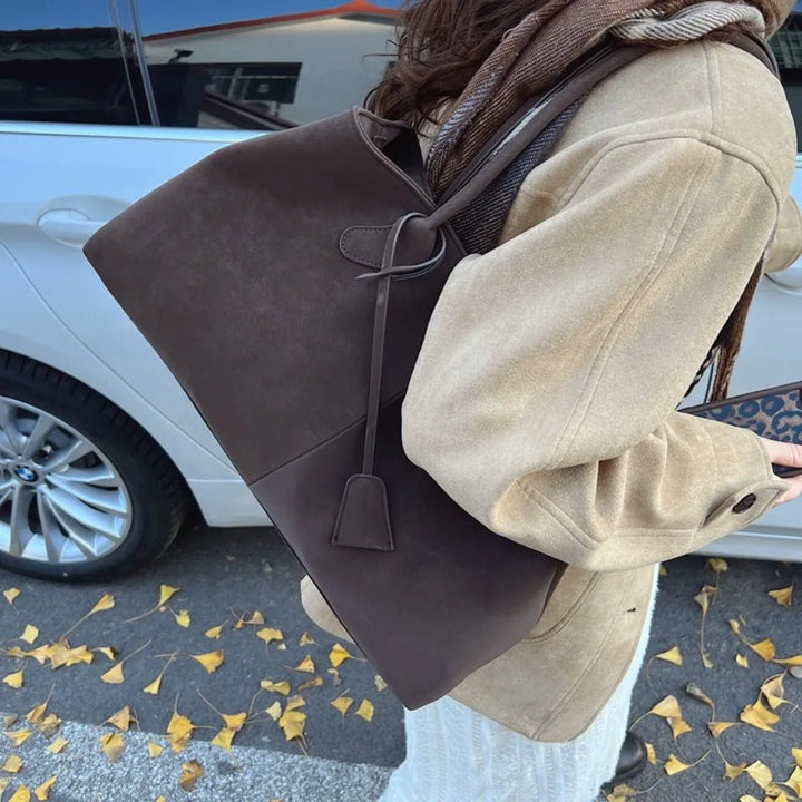 Joan Vegane Wildledertasche