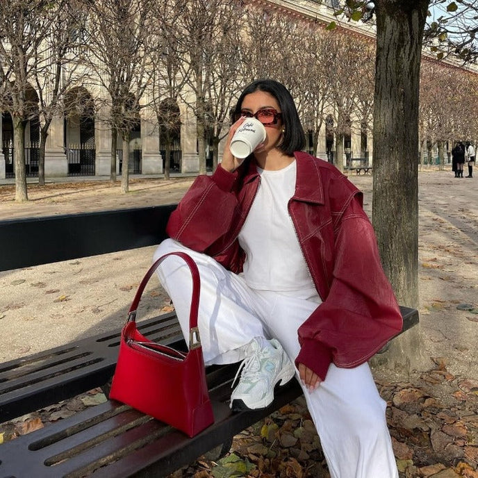 Stilvolle Rote Damenjacke – Übergroß für einen Ausdrucksstarken Look 4