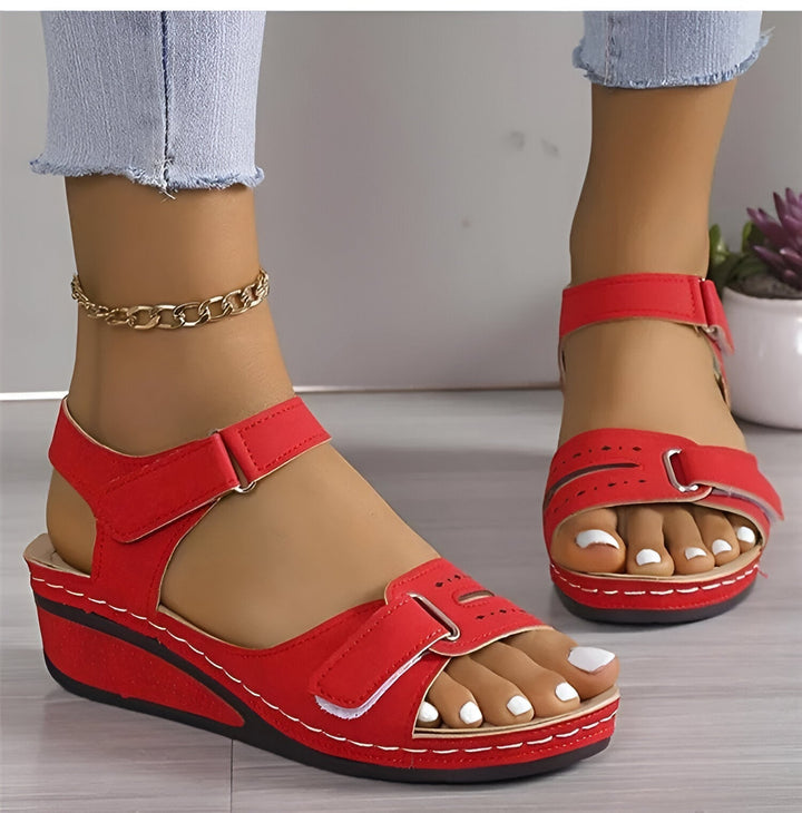 WEICHE ELEGANCE-KEILSANDALEN 5