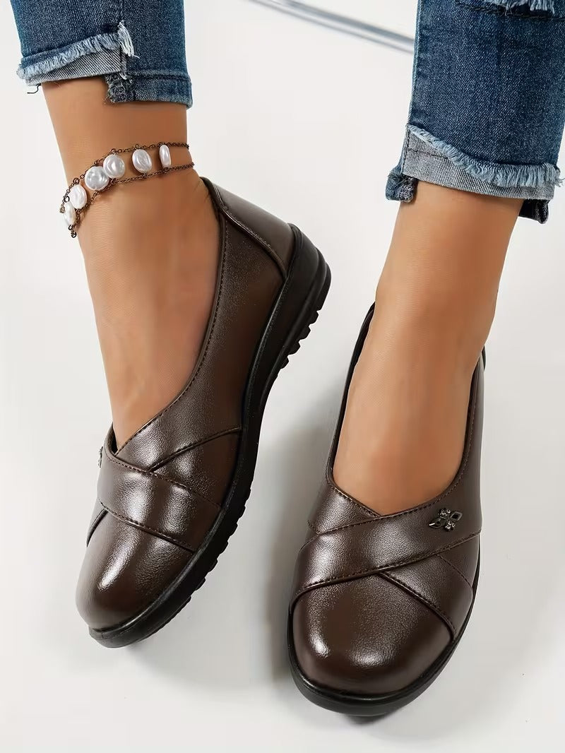 Damen Schwarze Geschlossene Leder Ballerinas – Bequeme Slip-On Schuhe