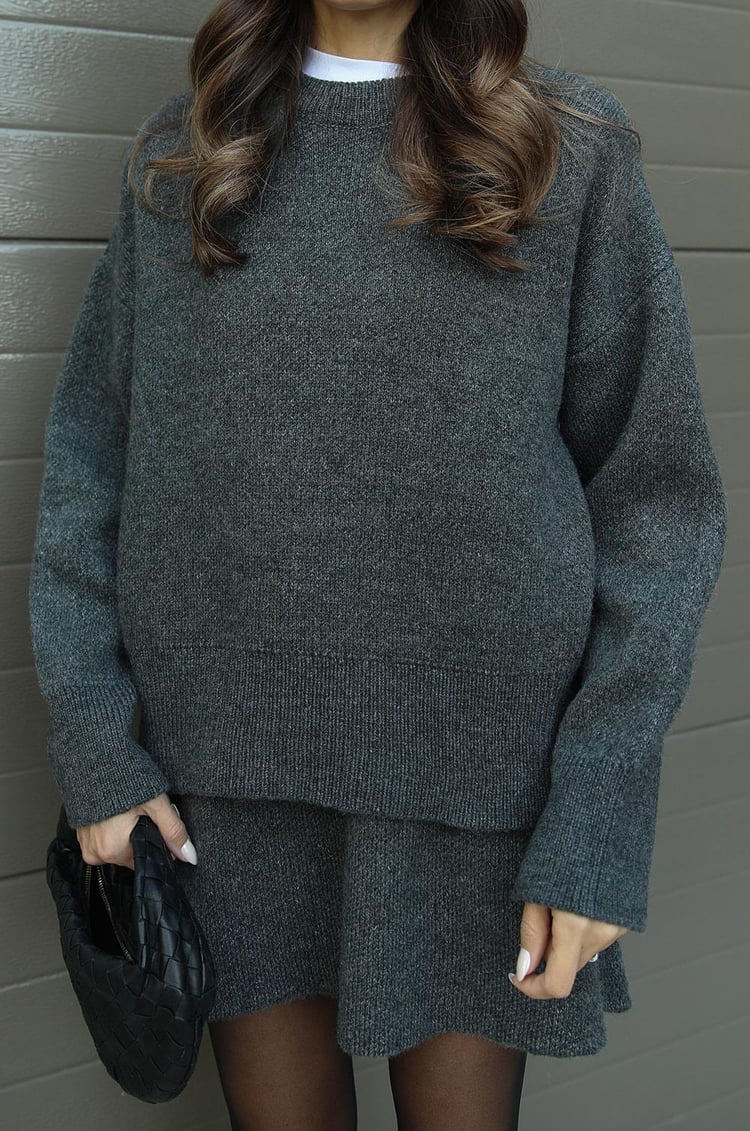 Violet | Gestricktes Set mit Top und Rock
