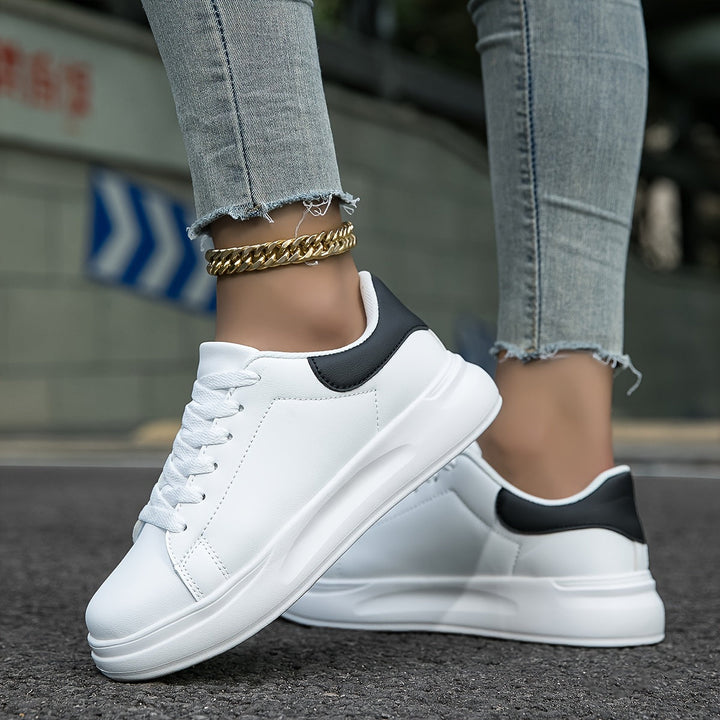 Damen Weiße Textil Schnür-Sneaker – Orthopädische Freizeit Komfort Turnschuhe