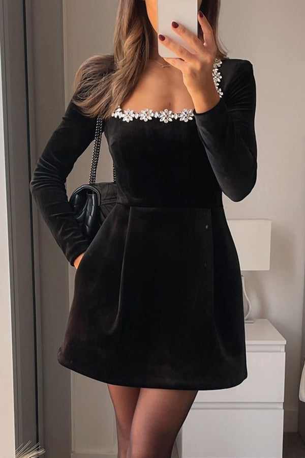 Damen Weit Ausschnitt Samt Langarm Minikleid