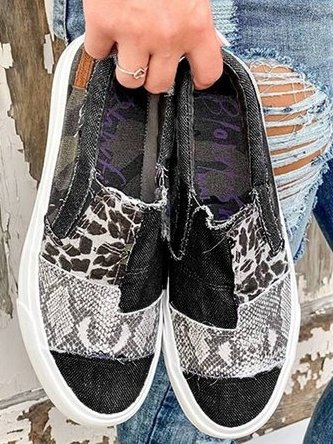 DamenTurnschuhe aus Leder mit Animalprint