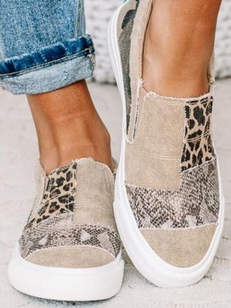 DamenTurnschuhe aus Leder mit Animalprint