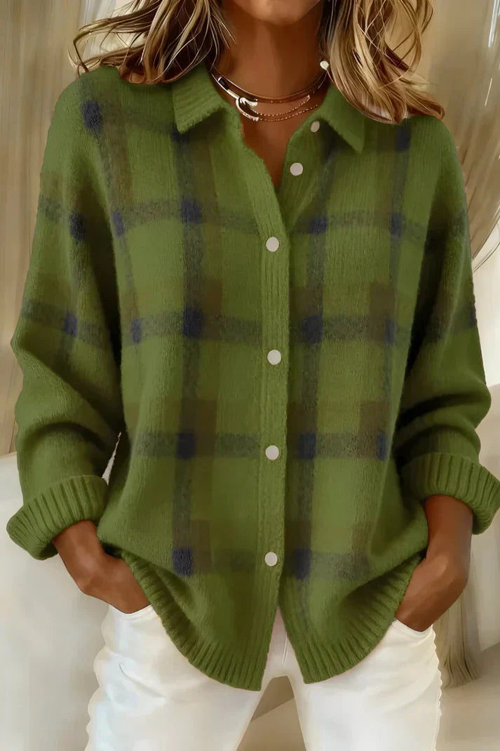 GISÈLE – WEICHE GEKARTE STRICKBLUSE
