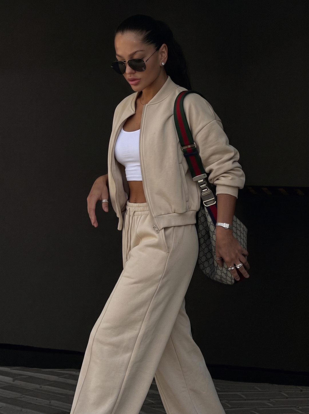 Damen Neutralfarbiges Lockeres Trainingsanzug Set – Lässiges Lounge Outfit