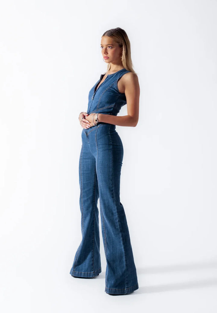 Damen Jumpsuit Aus Denim Mit Herzausschnitt