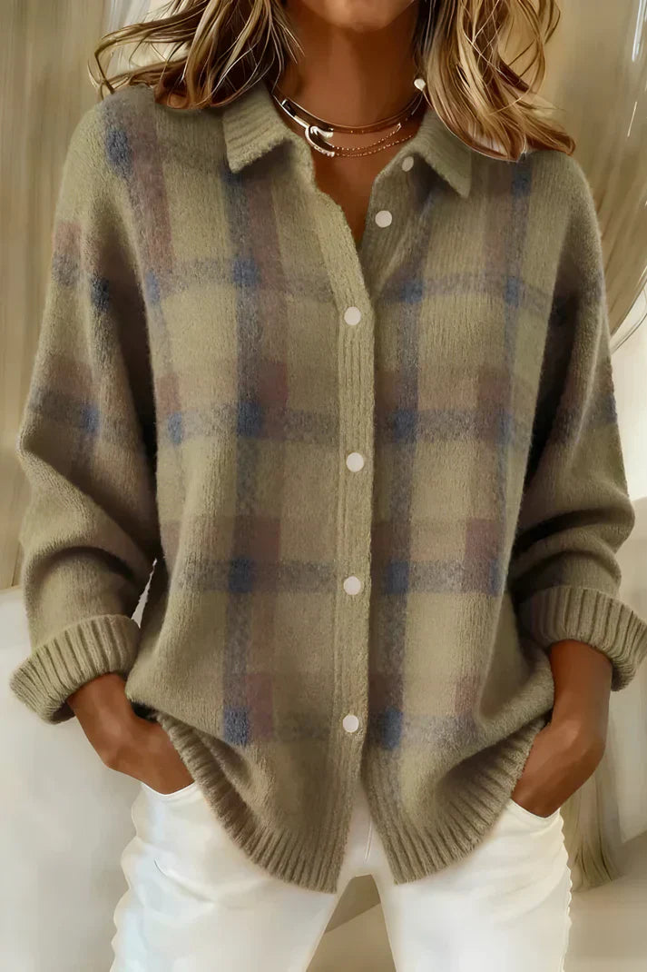 GISÈLE – WEICHE GEKARTE STRICKBLUSE