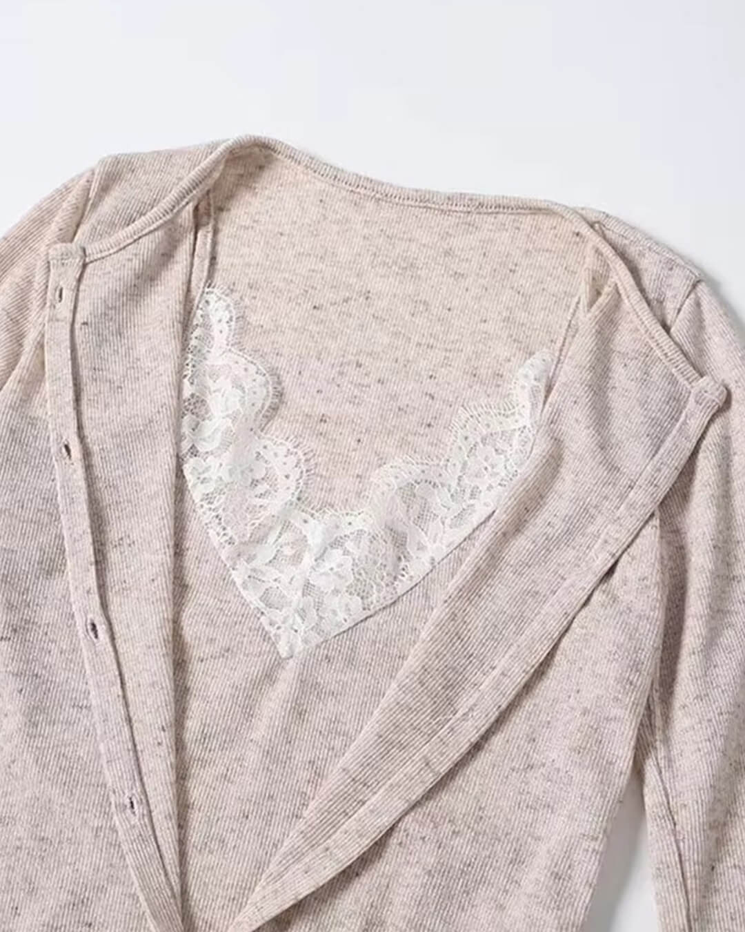 Ada Oberteil mit Spitzenbesatz und Paneelen