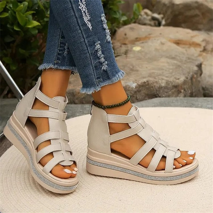 Damen Ledersandalen Mit Riemchen Und Keilabsatz